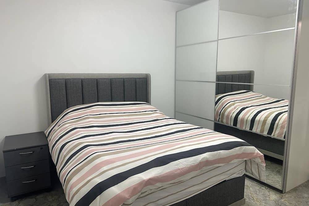 Maison Individuelle Pour 16 Personnes in Lieusaint, Seine-et-Marne