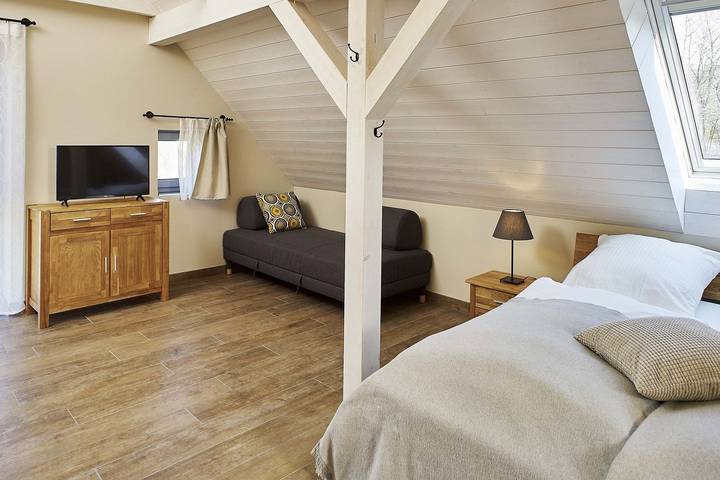 Ferienhaus für 8 Personen, mit Garten und Pool sowie Sauna, mit Haustier in Region Oder - Spree - 4