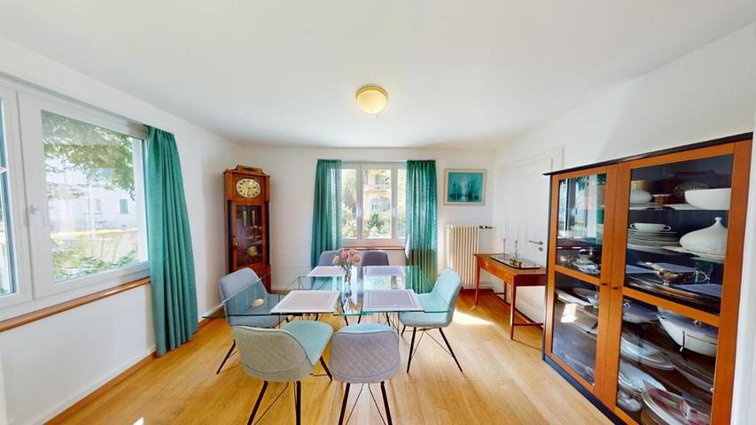 Gîte pour 4 personnes, avec balcon et vue, animaux acceptés à Coire