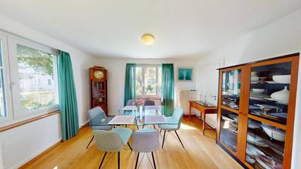 Gîte pour 4 personnes, avec balcon et vue, animaux acceptés à Coire