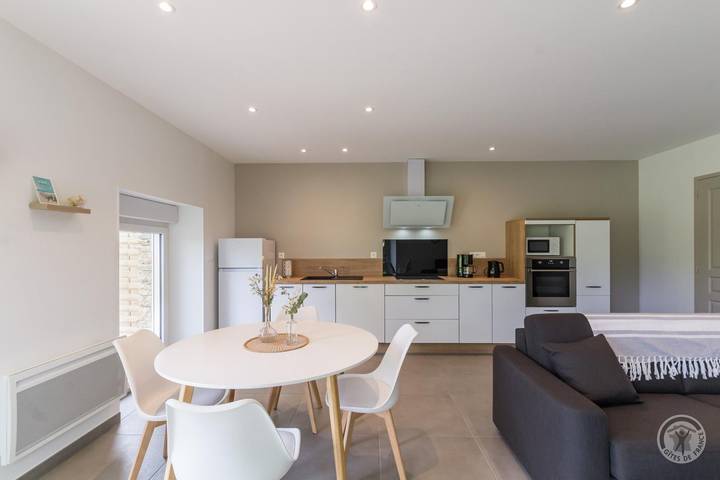 Gîte pour 2 personnes, avec jardin dans Basse-Normandie - 3