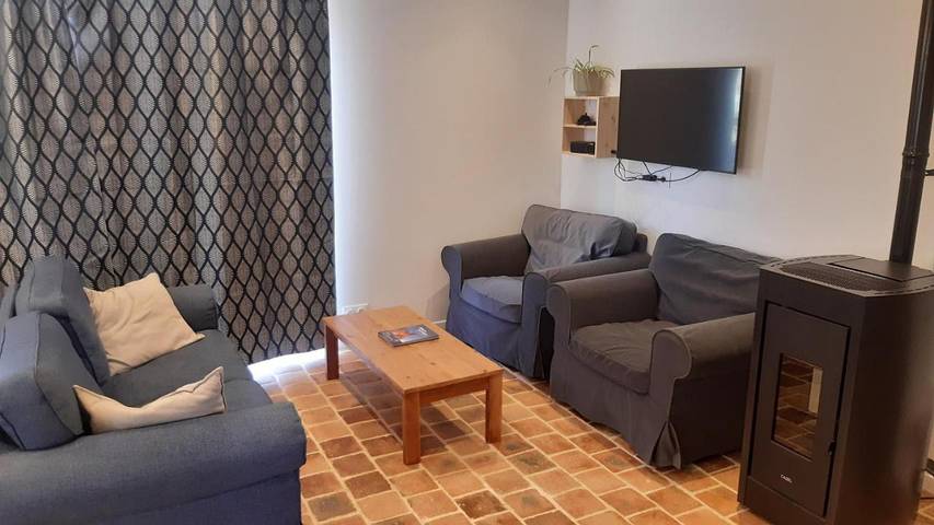 Location de vacances pour 7 personnes, avec Terrasse et Jardin à Saint-Christophe-sur-Condé
