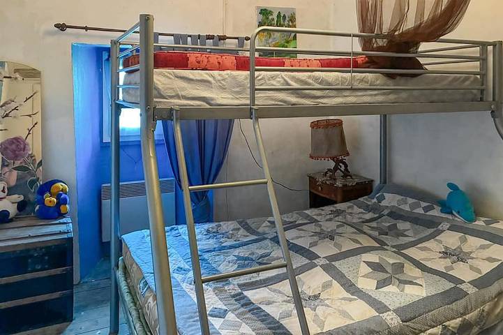 Location de vacances pour 5 personnes à Pied-de-Borne - 3