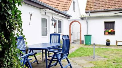 Ferienwohnung für 4 Personen in Neuendorf Insel Hiddensee, Hiddensee, Bild 2