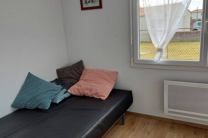 Location de vacances pour 6 personnes, avec jardin et terrasse à Brem-sur-Mer - 3
