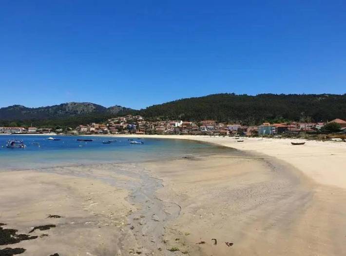 Casa de vacaciones para 6 personas, con vistas además de jardín y terraza - 1