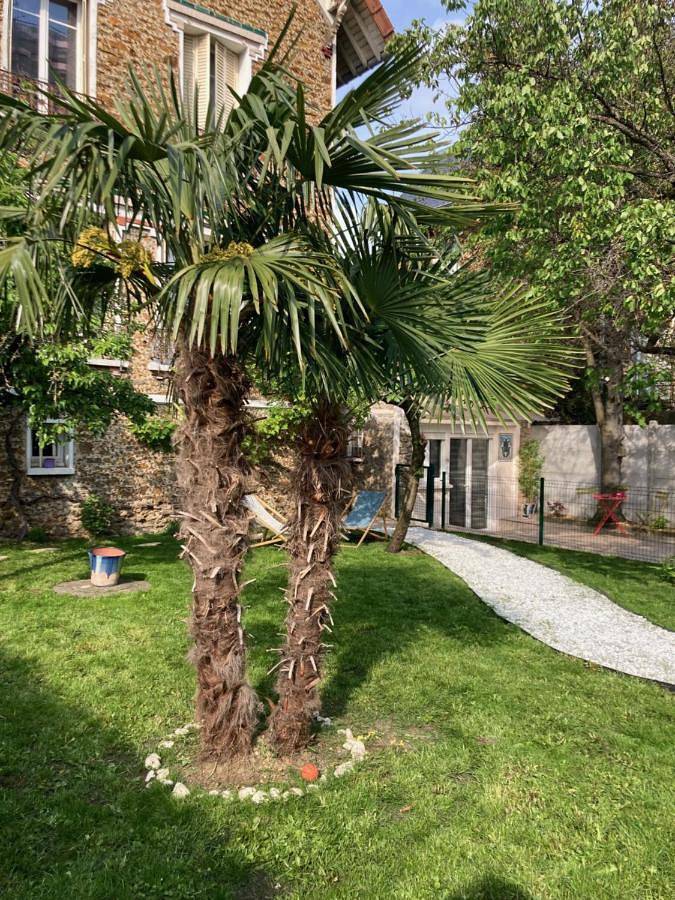 Appartement entier, Suite Avec Terrasse Et Jardin Aux Portes De Paris in Les Pavillons-sous-Bois, Seine-Saint-Denis