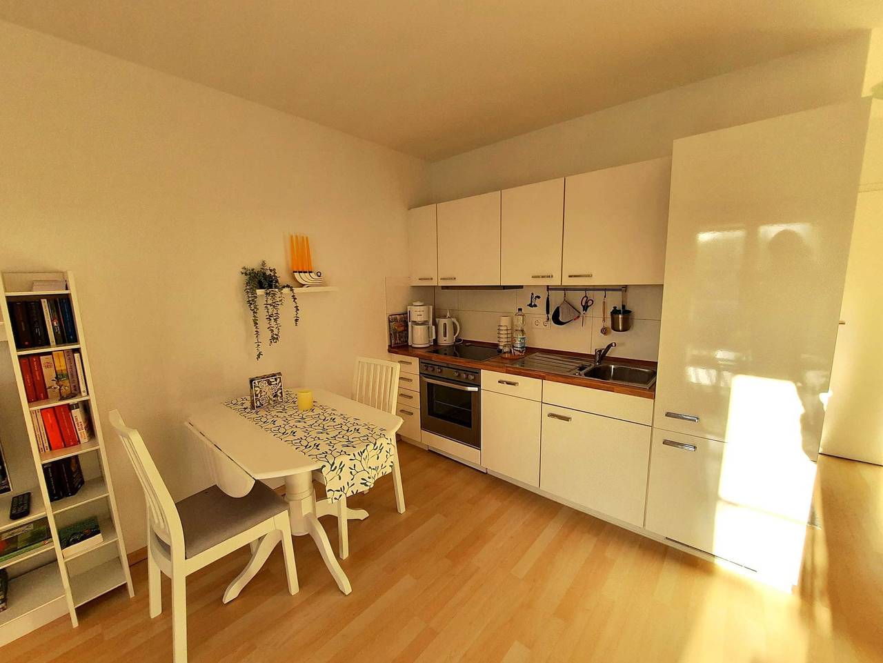 Ganze Ferienwohnung, Villa Quisisana in der Kurstraße (1. Og - Be) - Ferienwohnung Kleine Auszeit in Graal-Müritz, Rostock und Umgebung