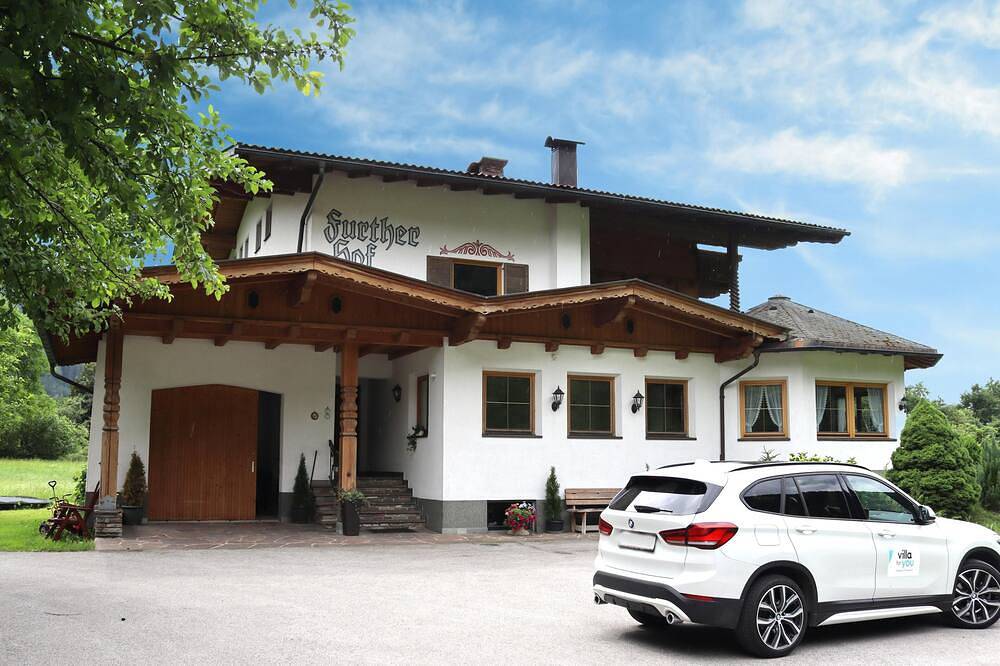 Entire apartment, Beautiful apartment in Aschau, ski bus in front of the door in Tux Alps, Aschau im Zillertal