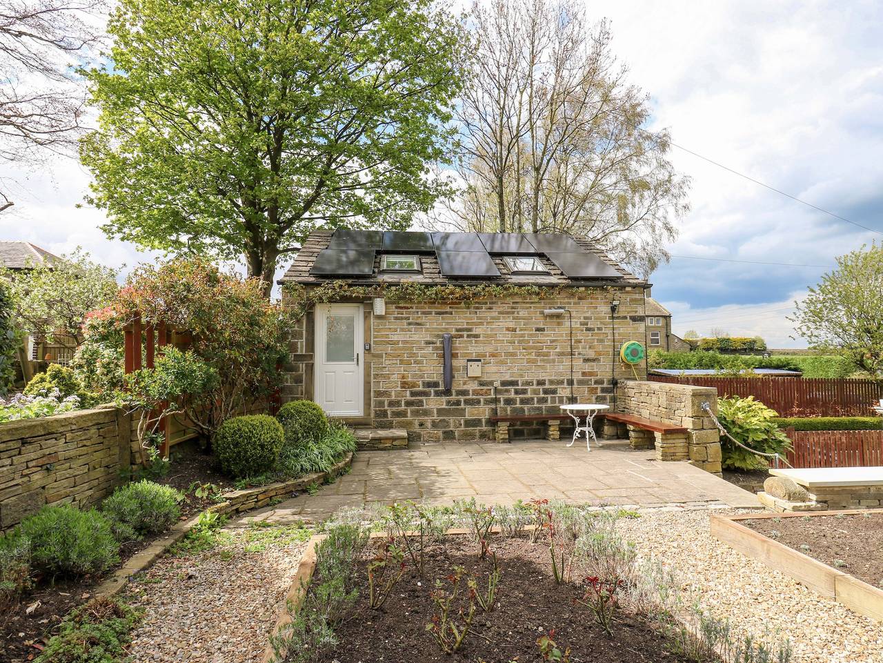 Chapel House Annex in Holmfirth, West Yorkshire