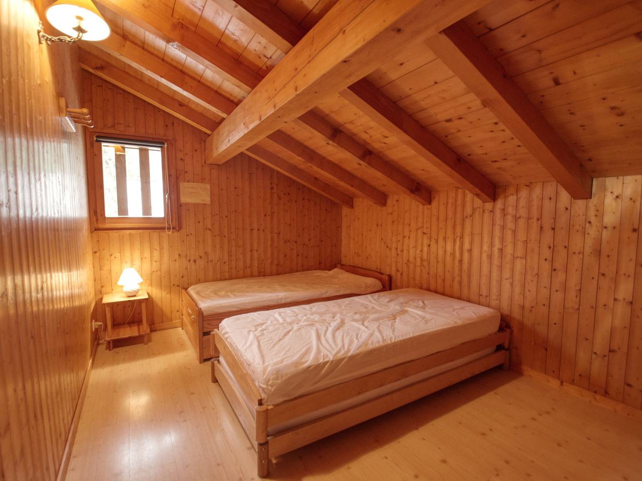 Chalet 50m² à Morillon, proche Lac Bleu, parking in Station de Morillon, Grand Massif