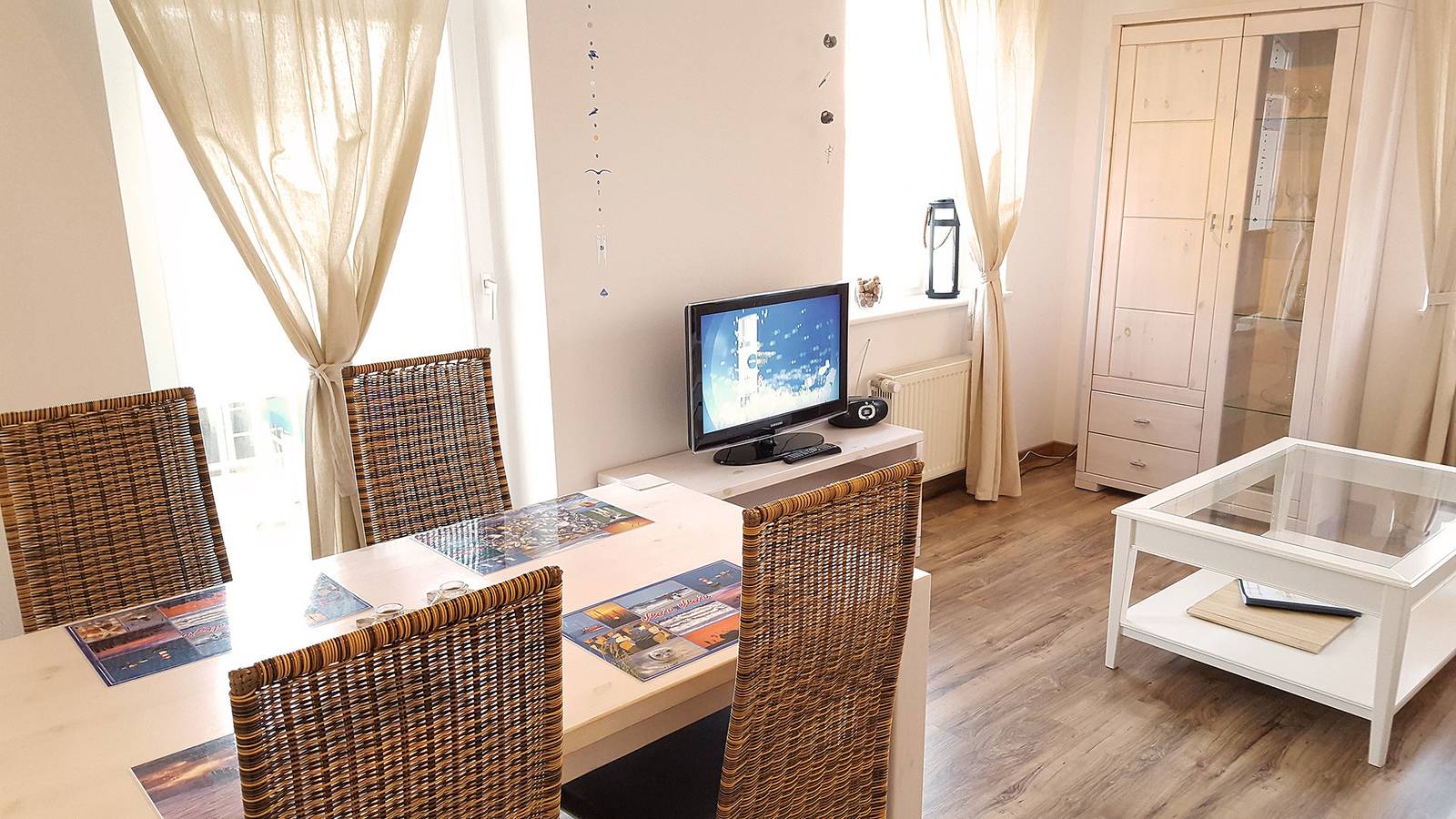 Ganze Ferienwohnung, Poststraße 2 - 30-07 in Kühlungsborn, Mecklenburgische Ostseeküste