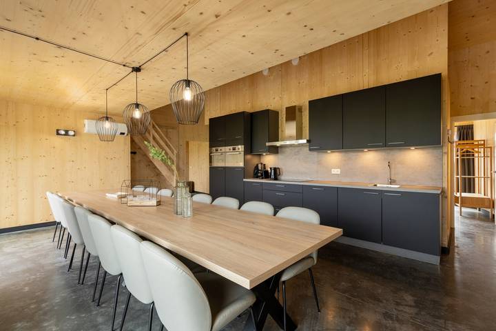 Ferienhaus für 16 Personen, mit Balkon/Terrasse und Terrasse sowie Garten in Limburg (Belgien) - 3