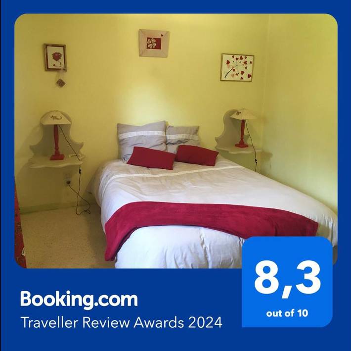 Hôtel pour 3 personnes, avec vue ainsi que jardin et terrasse à La Bourgonce - 2