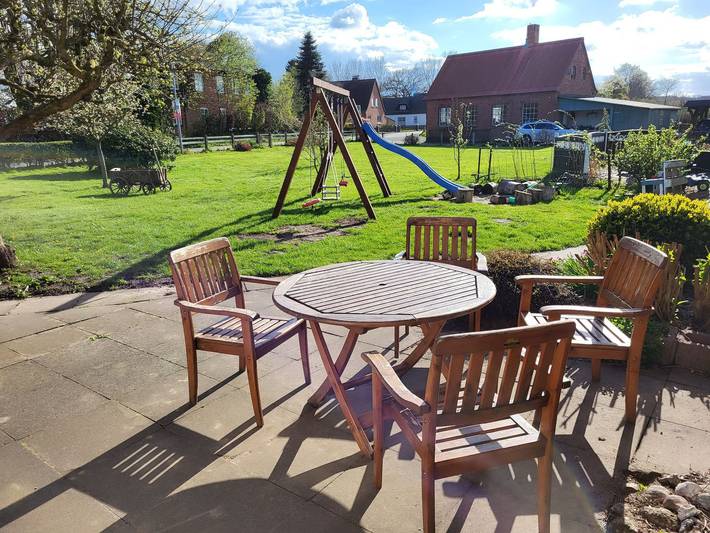 Ferienwohnung für 5 Personen, mit Terrasse und Garten, kinderfreundlich in Steinbergkirche - 4