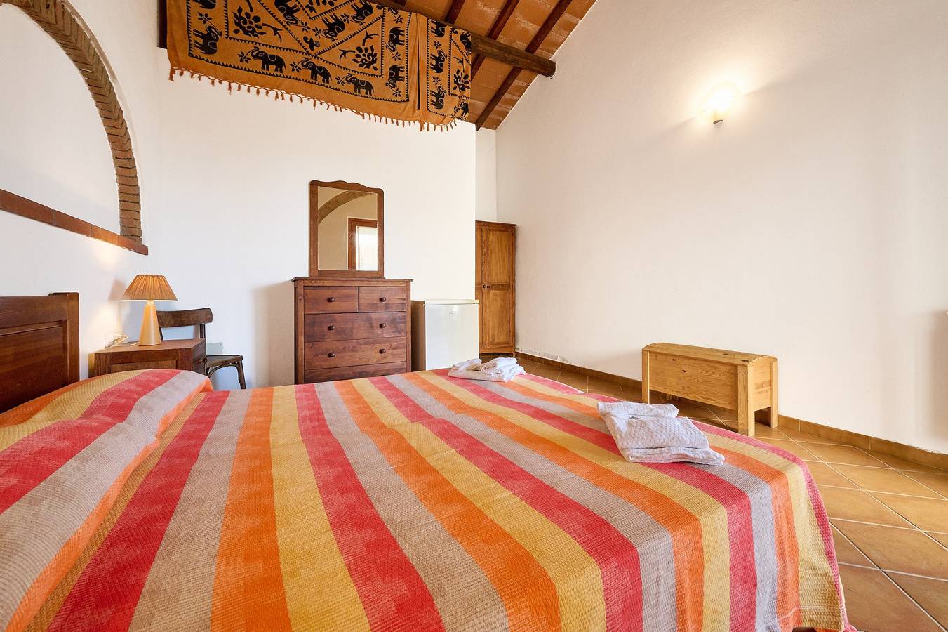 Zimmer 'Contessa Beatrice' mit Gemeinschaftsgarten und Wlan in San Vincenzo, Etruskische Küste