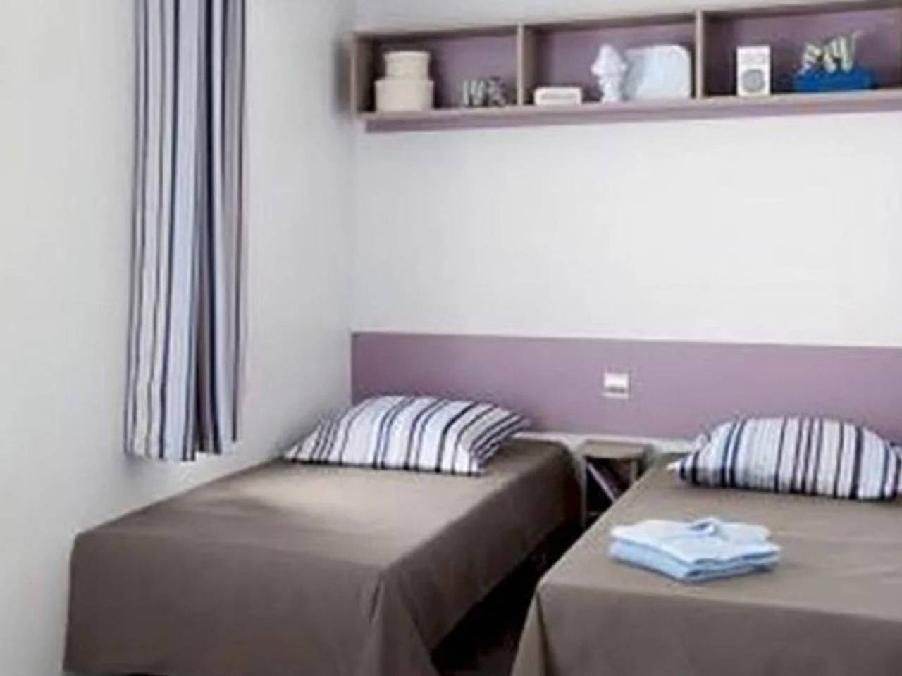 Mobil-home avec terrasse pour 4 personnes à Neffes in Neffes, Région de Gap