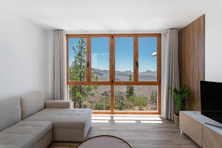 Casa de vacaciones 'Los Mojones' con vistas a la montaña, Wi-Fi y aire acondicionado in Artenara, Artenara (municipality)