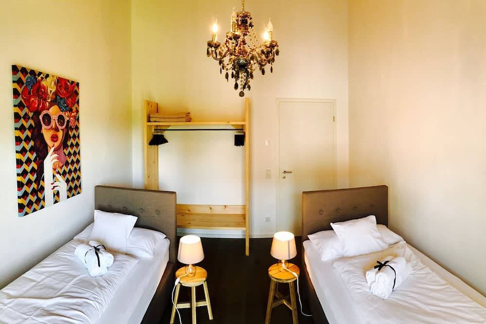 Exklusives und geschmackvolles Ferienhaus im bayerischen Loisachtal Achmühle in Eurasburg, Starnberger See