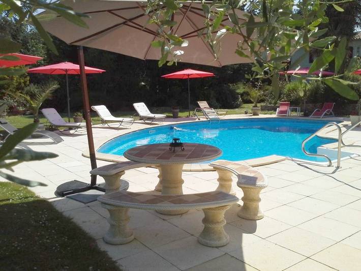 Chambre d’hôte pour 2 personnes, avec Terrasse et Jardin ainsi que Piscine et Sauna à Saint-Philbert-de-Bouaine