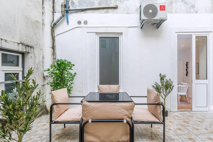 Ganze Wohnung, Ferienwohnung für 4 Personen mit Terrasse in Coimbra, Coimbra Distrikt