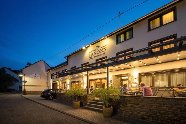 Hotel für 2 Personen, mit Garten und Balkon, kinderfreundlich - 1