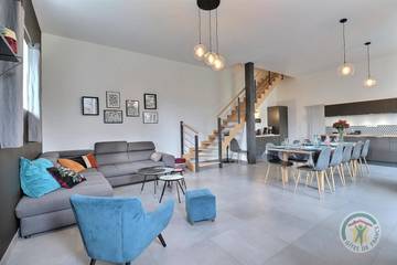 Maison De Vacances pour 10 Personnes dans Domloup, Région de Rennes, Photo 1