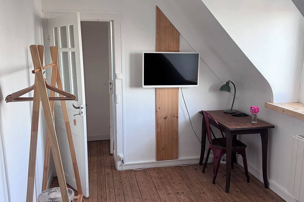 Ty Louis 3* for 4 persons Above Loguivy harbour and beach in Loguivy de la Mer, Ploubazlanec