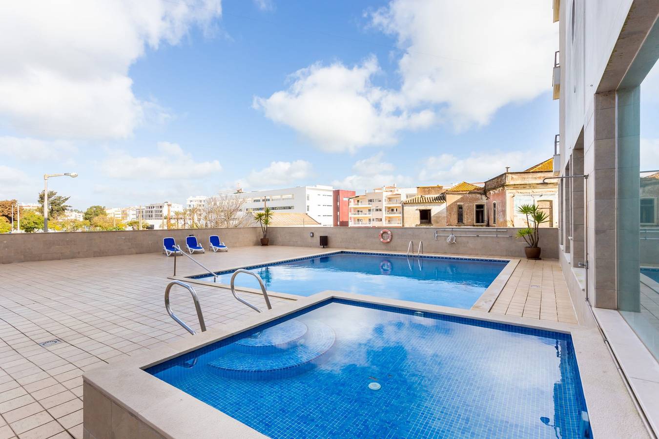 Apartamento inteiro, Quinta das Palmeiras - Apartamento Darlene in São Sebastião, São Gonçalo de Lagos