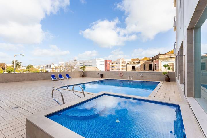 Casa rural para 4 personas, con balcón y piscina, Familias con niños en Lagos - 3