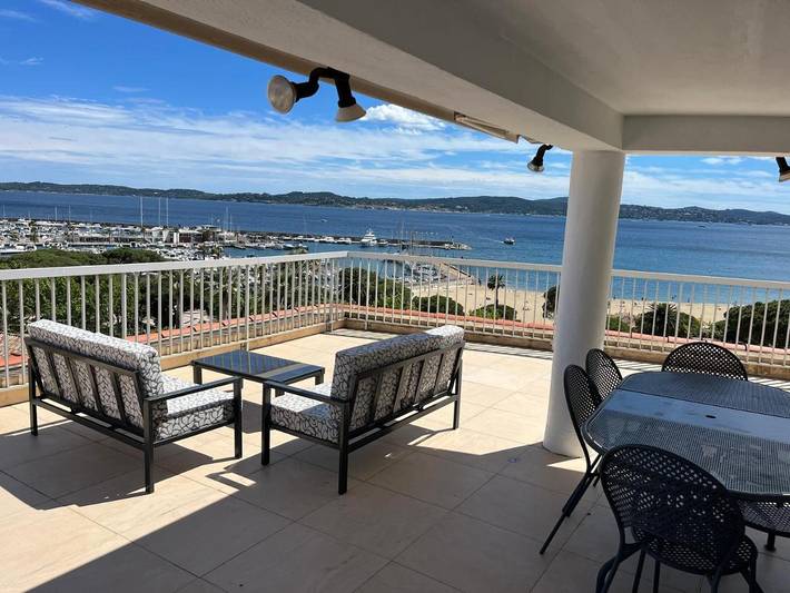 Appartement de vacances pour 5 personnes, avec vue et terrasse
