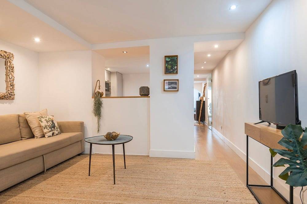 Holiday apartment in Lisbon from £129 per night