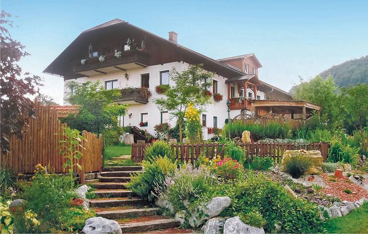 Ferienwohnung für 6 Personen, mit Terrasse und Sauna in Amstetten Bezirk