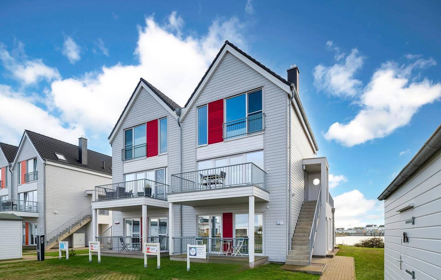 Ganze Ferienwohnung, Apartment mit Meerblick und Terrasse - 300m zum Strand! in Olpenitz, Kappeln