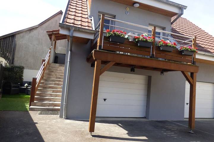 Gîte pour 4 personnes, avec Balcon et Jardin