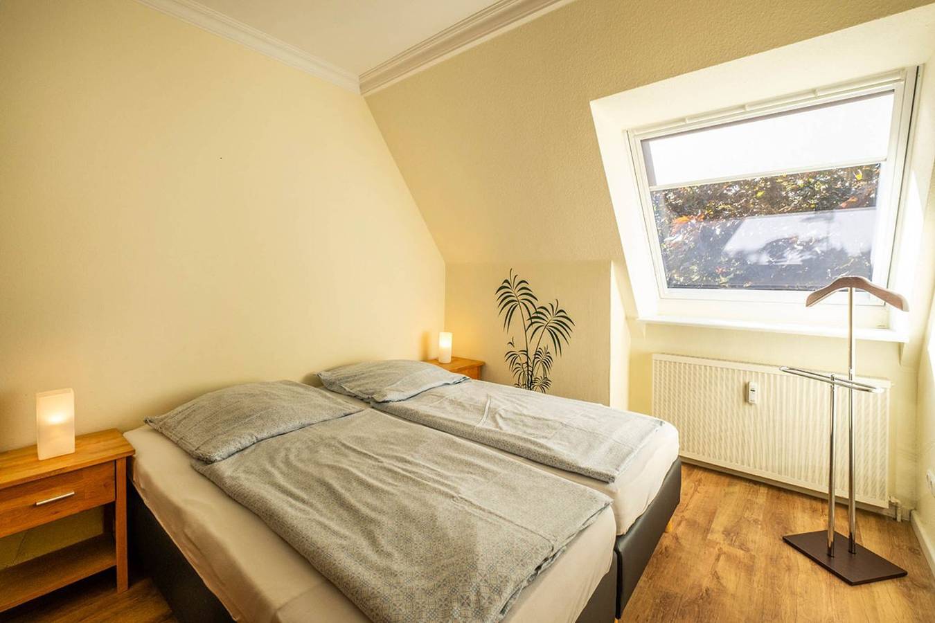 Ganze Wohnung, Ferienwohnung für bis zu 5 Personen in Kurparknähe in Büsum, Nordseeküste