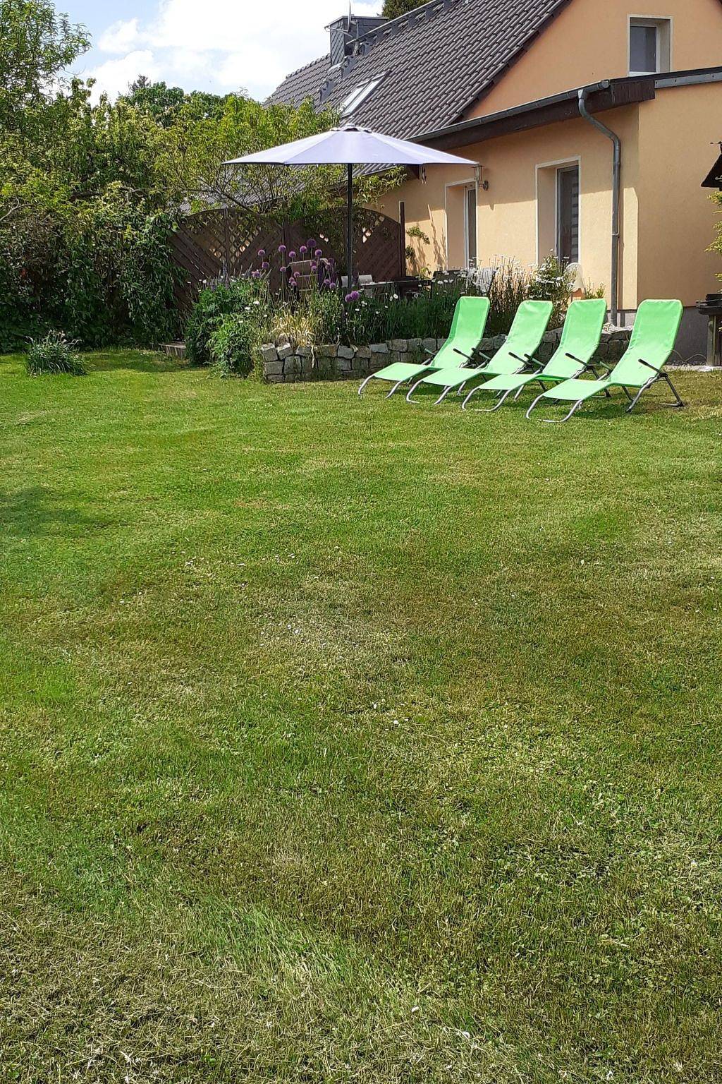 Ganze Wohnung, Appartement in Buchenhain mit Großem Garten in Boitzenburger Land, Barnimerland Region