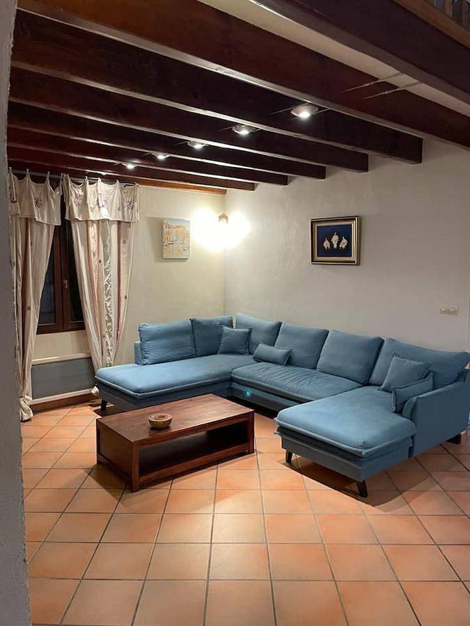 Gîte pour 6 personnes, avec terrasse à Port-Saint-Louis-du-Rhône - 4