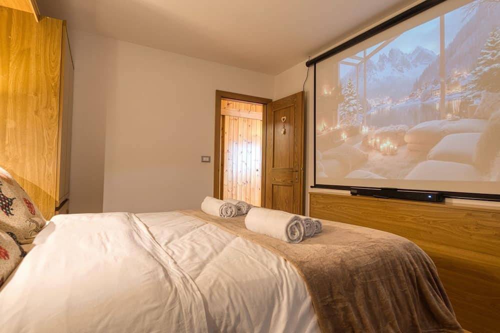Ganze Wohnung, Fiemmea – Verstecktes Chalet, Talblick in Cavalese in Cavalese, Fleimstaler Alpen