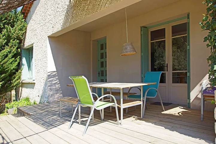 Maison de vacances pour 6 personnes, avec Terrasse ainsi que Jardin et Piscine