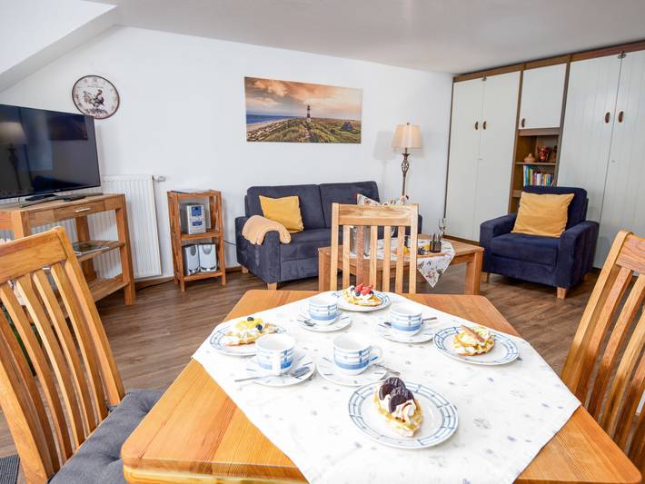 Ferienwohnung für 2 Personen, mit Balkon und Garten in Norddeich Mole - 2