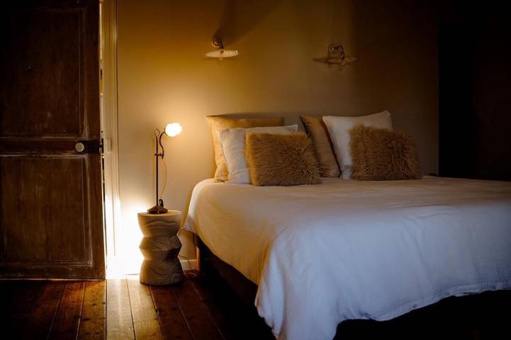 Chambre d’hôte pour 2 personnes, avec terrasse ainsi que jardin et vue