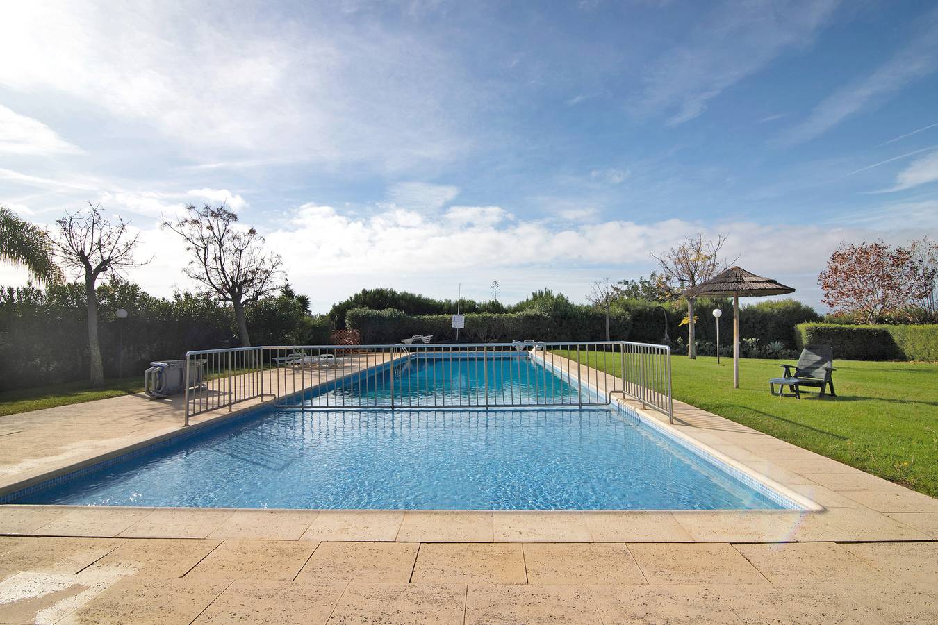 Apartamento inteiro, Apartamento 'Condomínio Do Vale' com Piscina Partilhada, Terraço Partilhado e Wi-Fi in Guia, Distrito de Faro