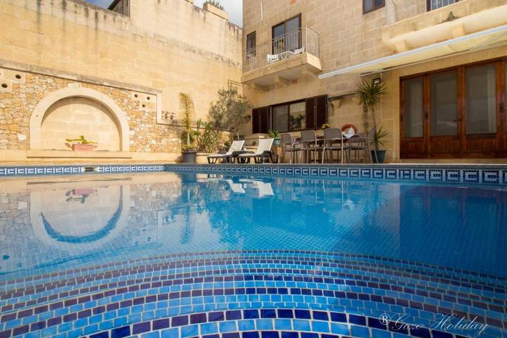 Bungalow für 2 Personen, mit Terrasse und Pool auf Malta