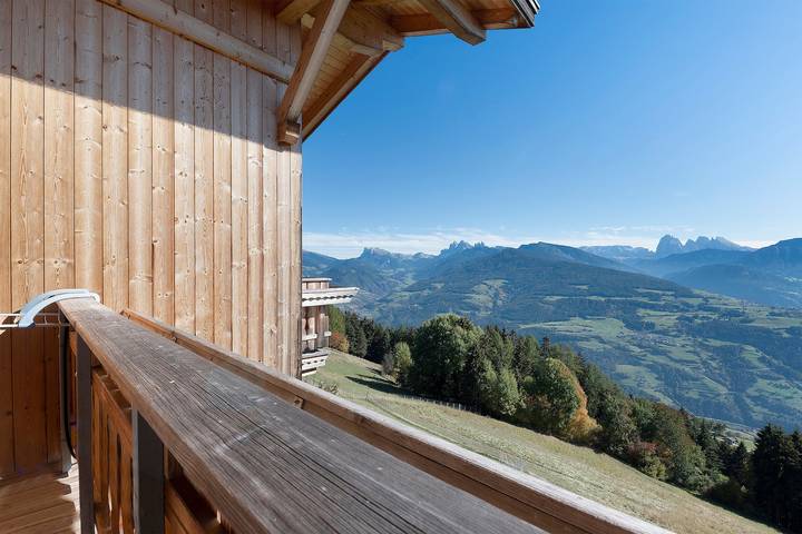 Ganze Wohnung, Ferienwohnung 'Dolomiten' mit Bergblick, Gemeinschaftsgarten und Wi-Fi in Gravetsch, Villanders