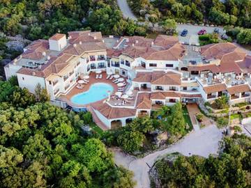 Hôtel pour 2 personnes, avec sauna et jardin ainsi que piscine et vue dans Cala Bitta