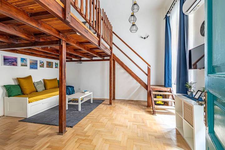 Ganze Wohnung, Kleines Traum Apartment in Budapest, Danube-Ipoly National Park