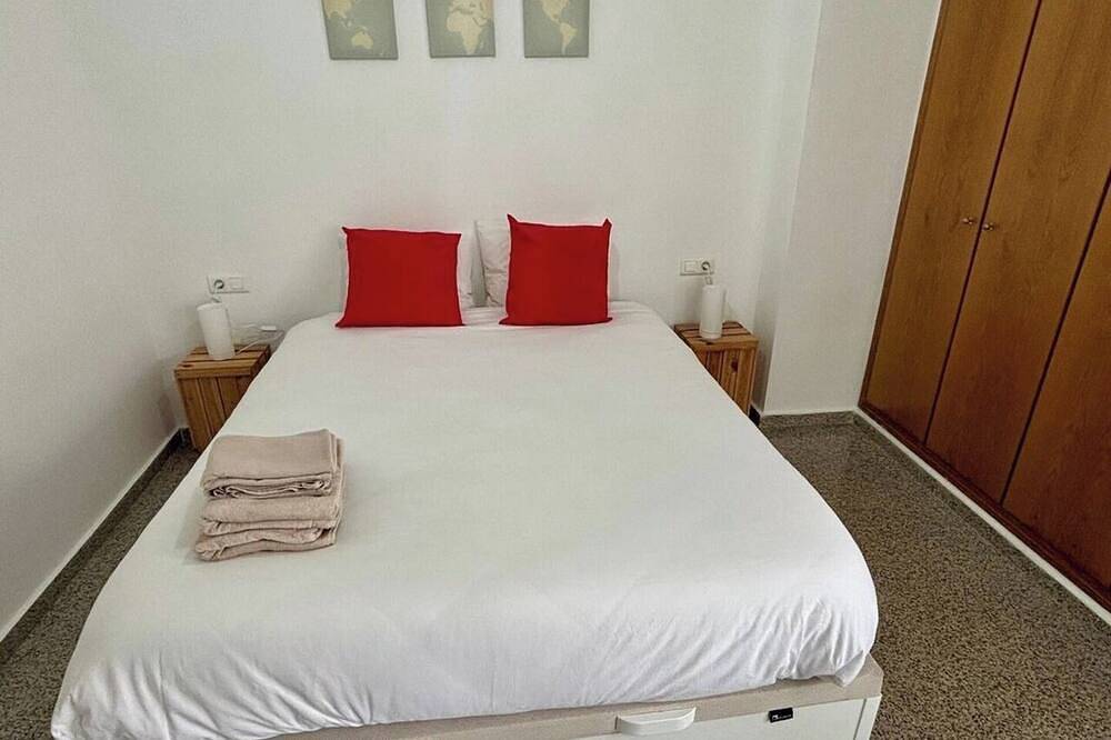 Entire apartment, Exclusive flat in Patacona Beach in Patacona, Alboraya