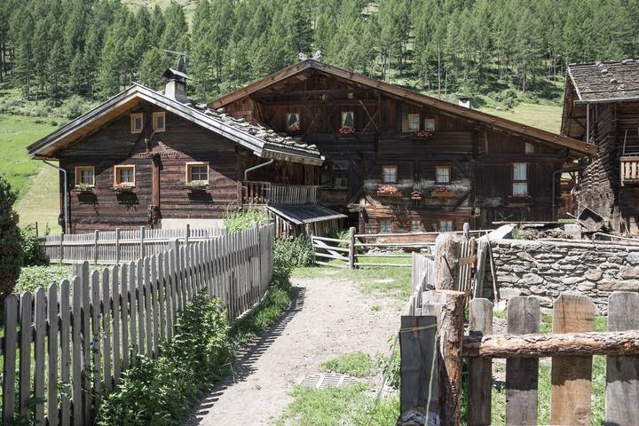 Bauernhof für 8 Personen, mit Garten im Vinschgau
