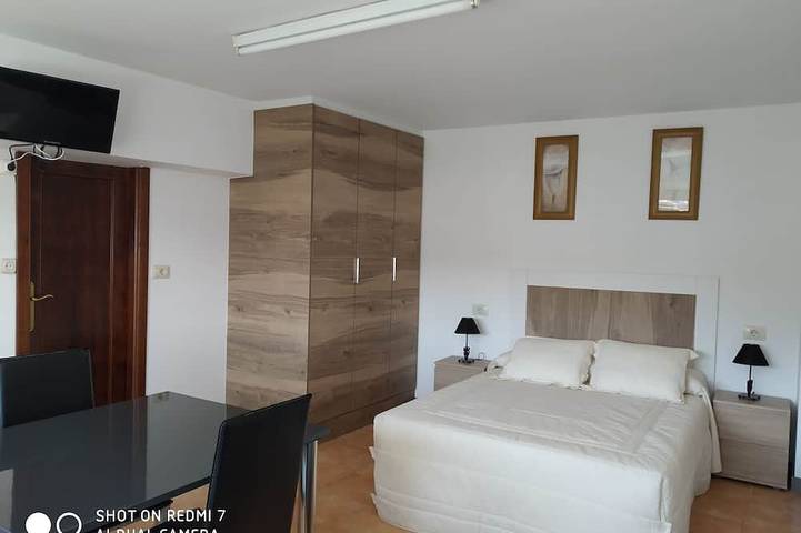 Apartamento entero, Bueu: Apartamento Estudio A 300 Metros De La Playa in Praia de Beluso (Bueu), Bueu
